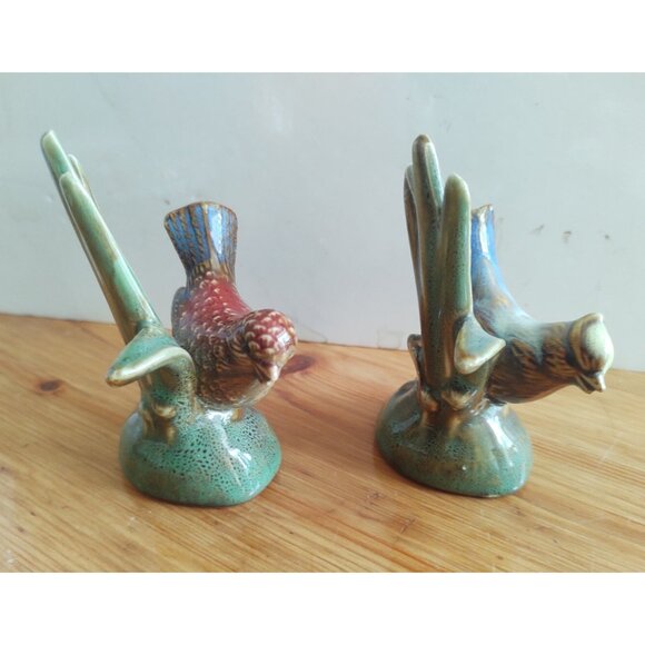 Vintage Ceramic set of two Hand Painted Bird Figurines 4" Tall - Picture 2 of 16